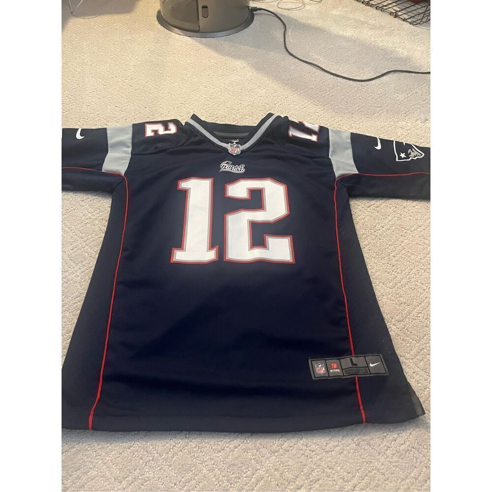 NFL New England Patriots 12-Brady Youth Jersey